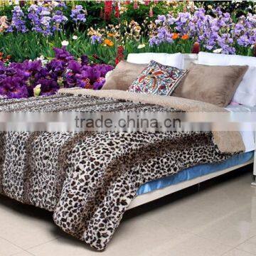 Faux Fur Flannel Plain Colour Quilt Blanket Pillow Handmade Patchwork Quilt Needlework Bed Linen Bedclothes 16 photo-3