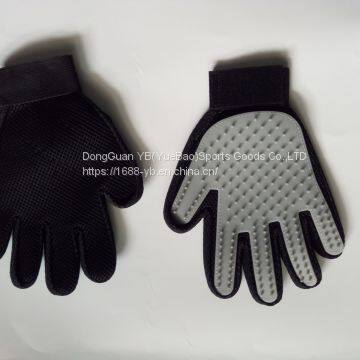 Custom color dog bath cleaning grooming glove brush silicone pet gloves