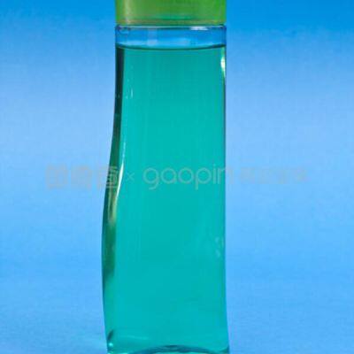 Пластиковая бутылка