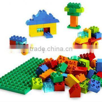 Plastic toy making machine