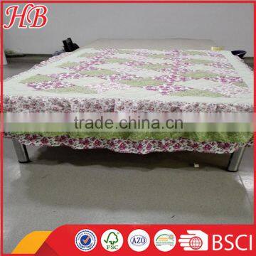 2016 Fashion Design 100% Polyester High Quality Service Hot Sale Different Style Plain Patchwork Quilt photo-2