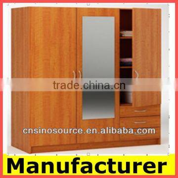 KD Wardrobe With Mirror