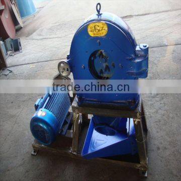 Small Capacity Handle Easily Grain Grinding Mill for Sale from China