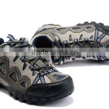 2016 Best price latest good quality men hiking shoes