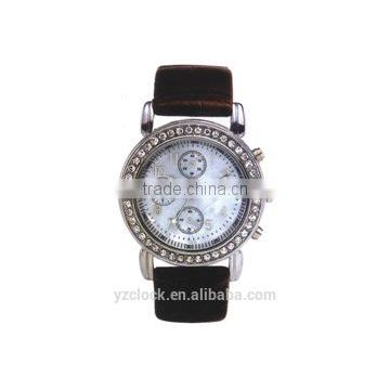 Men Diamond Watch QAA0458