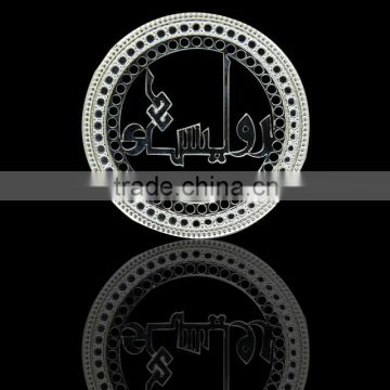 2016 Fashion custom cheap metal silver abaya logo plate for sell