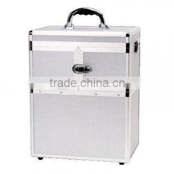 Aluminum makeup artist case