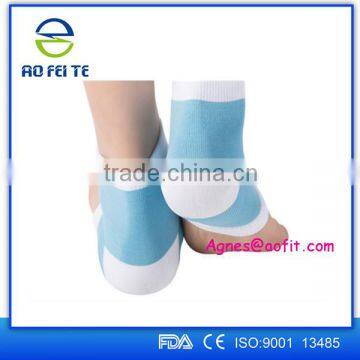 2016 New Products Open Toe Dry Feet Moisturizer Gel Spa Heel Socks, colored heel and toes socks