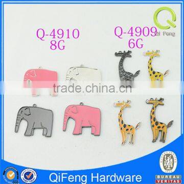 Custom Animal Shape Enamel Logo Plate for Handbag