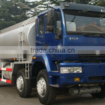 howo truck 6*4 capacity oil tank truck