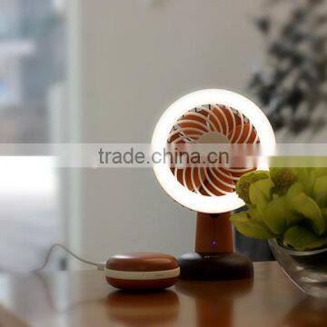 Pocket LED Light Fan Personal Table Light Fan With Built-in Battery photo-4