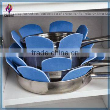Space Saving Cookware Protectors, Pot And Pan Protectors Set of 3 Great For Trailer Or Trivet NEW 15" D Each