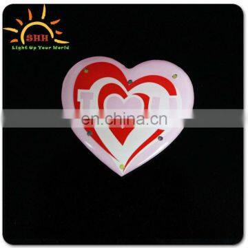 Light up heart shape blinky pin for decoration