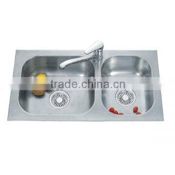 stainless steel sink