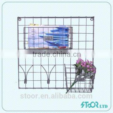 Popular Multifunction Metal Hanging Wall Wire Storage Basket