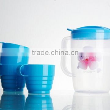 1.5L clear plastic water pitcher with lid and 4 cups in set