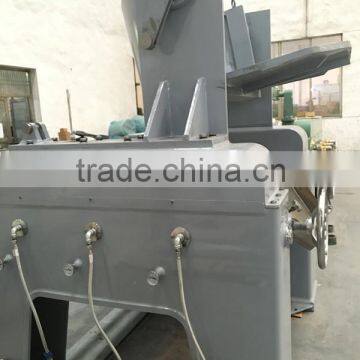Longxin Professional Manual Three Roller Mill for High Viscosity Materials (SG16) photo-3