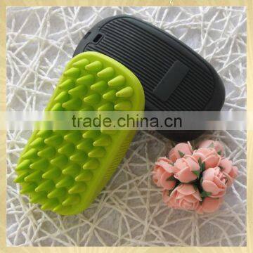 Good rubber pet comb pet cleaning brushes