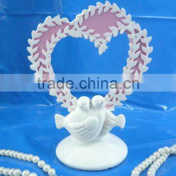 2014 New Products for Wedding Cake Topper Love Bird Resin Figurine