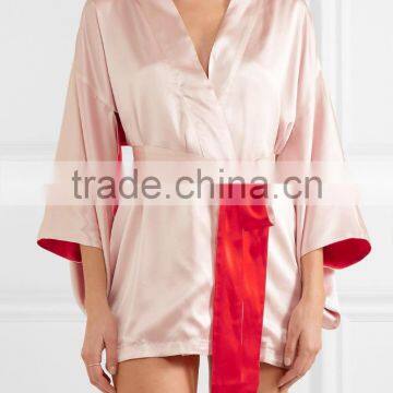 2017 New Style Pink and Red Color Blocking Embroidered Satin Robe With Waist Tie photo-2