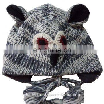 KIDS KNITTED CAPS AND HATS photo-4