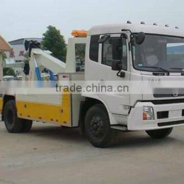 Dongfeng 4x2 towing road wrecker truck