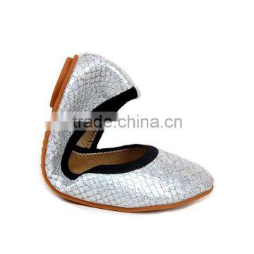 Good quality 2015 new design footzy-fold shoes with bag fancy style women fold up shoe