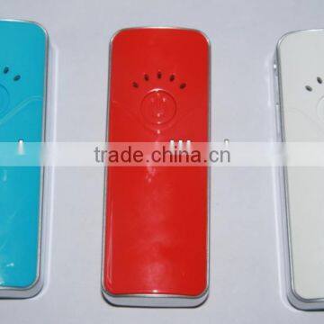 5600mAh portable universal power bank for mobile phone/iPhone/iPad