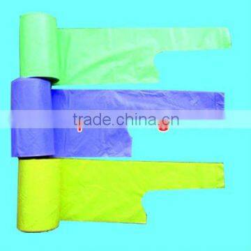 HDPE t-shirt garbage bags on roll