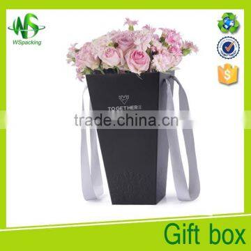 Flower delivery box single flower box with ribbion handle                        
                                                Quality Choice