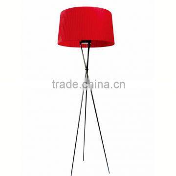 Tripod Modern Lamp F010 photo-2