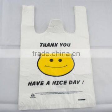 2015 hot plastic t shirt bag/on roll bag