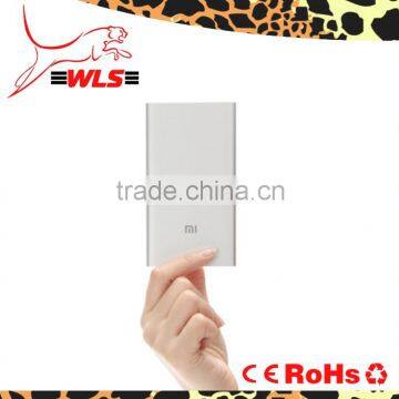 Xiaomi New Arrival Rechargeable Slim 5000mAh Li-ion Battery Cellphone Phone Portable Power Bank photo-4
