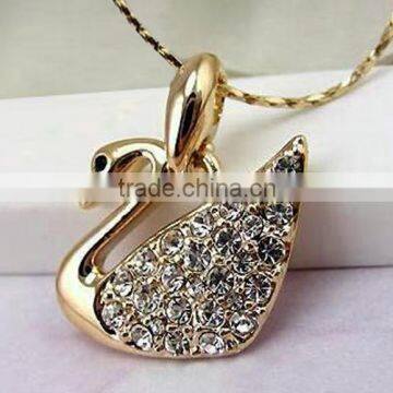 18k swan pendant metal necklace