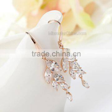 Fashion 18K Gold Diamond Wedding Earring photo-2