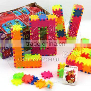 Plastic Building Blocks Cube With Candy Toys photo-2