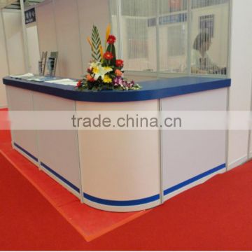 High quality wood panel restaurant reception desk furniture