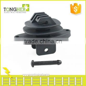 Waterproof electric fence middle post insulators with pins