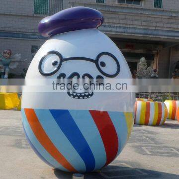 Fiberglass giant egg sculpture figurine for Easter or park decoration