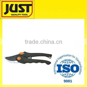 electric garden pruning shear to cut tree