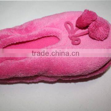 New Design Winter Bedroom Slippers With Ball Cute Plush Slippers