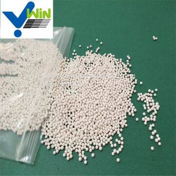 Wear resistant zirconium silicate bead for grinding