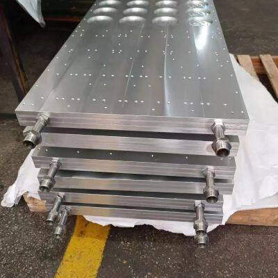 OEM Focused Aluminum Extruded Cooling Plate photo-2