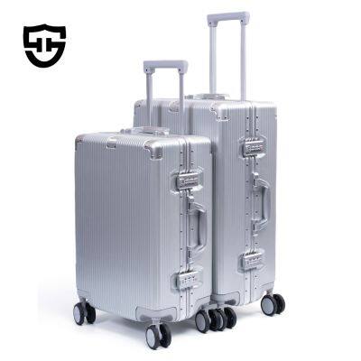 Pratcical and fashionable ABS+PC luggage sets with aluminum frame