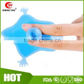 Latest FDA Standard Star And Moon Shape Silicone Body Bath Brush For Babies photo-6