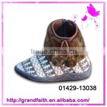 Hot selling 2014 China wholesale kids animal shoes