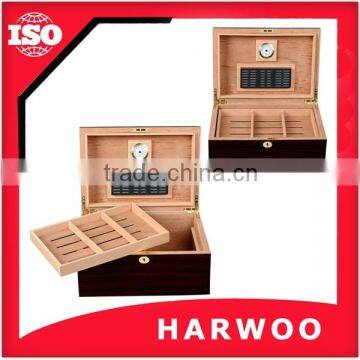 Manufacture Cedar wood Panetela humidor made in China                        
                                                Quality Choice