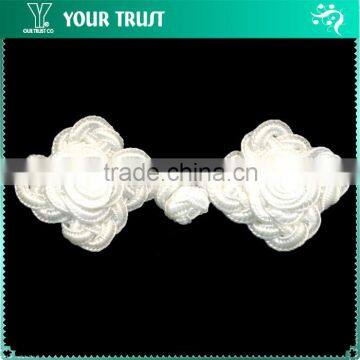 Height 3.6 Centermeter All White Sew On 100% Nylon Chinese Knot Frog Buttons