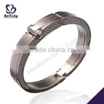 China Manufacturer 2015 Latest Stainless Steel Metal Spring Bracelet