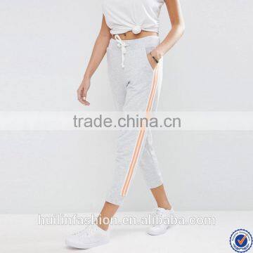 guangzhou wholesale sportswear side stripe women jogger pants cropped length woman joggers